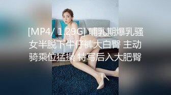 二月流出新系列❤️大学城附近女厕 全景后拍学妹尿尿御姐型眼镜妹尿出长长一条直线