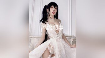 巨乳网红 万听小姐姐，裸舞专辑秀，一曲舞给秀出特色，两只奶子 摇晃有节奏！