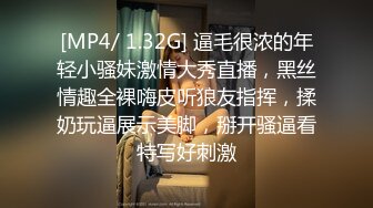 一群运动员更衣室干起群P轮换狂操喷射到处精液