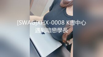 [MP4/ 1.4G] 笑起来甜美气质红唇美女今天独自道具自慰，性感吊带睡衣高跟鞋，翘起大长腿拨开丁字裤